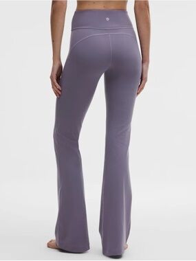 Lululemon Groove Nulu High-Rise Flare Pant Regular Grape Mist Size 2